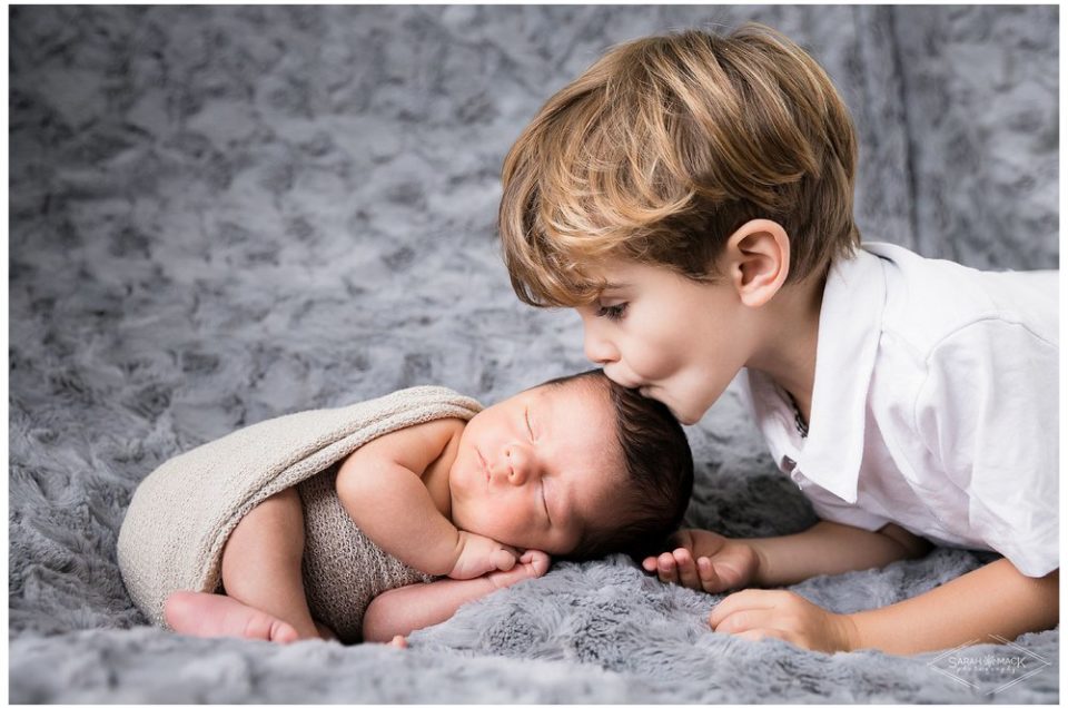 Smalls-Orange-Country-Newborn-Photography