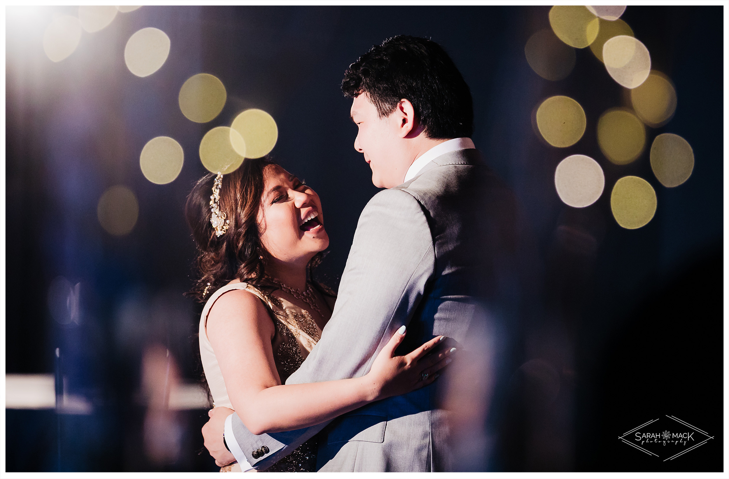 MD Long Beach Aquarium Wedding Photography