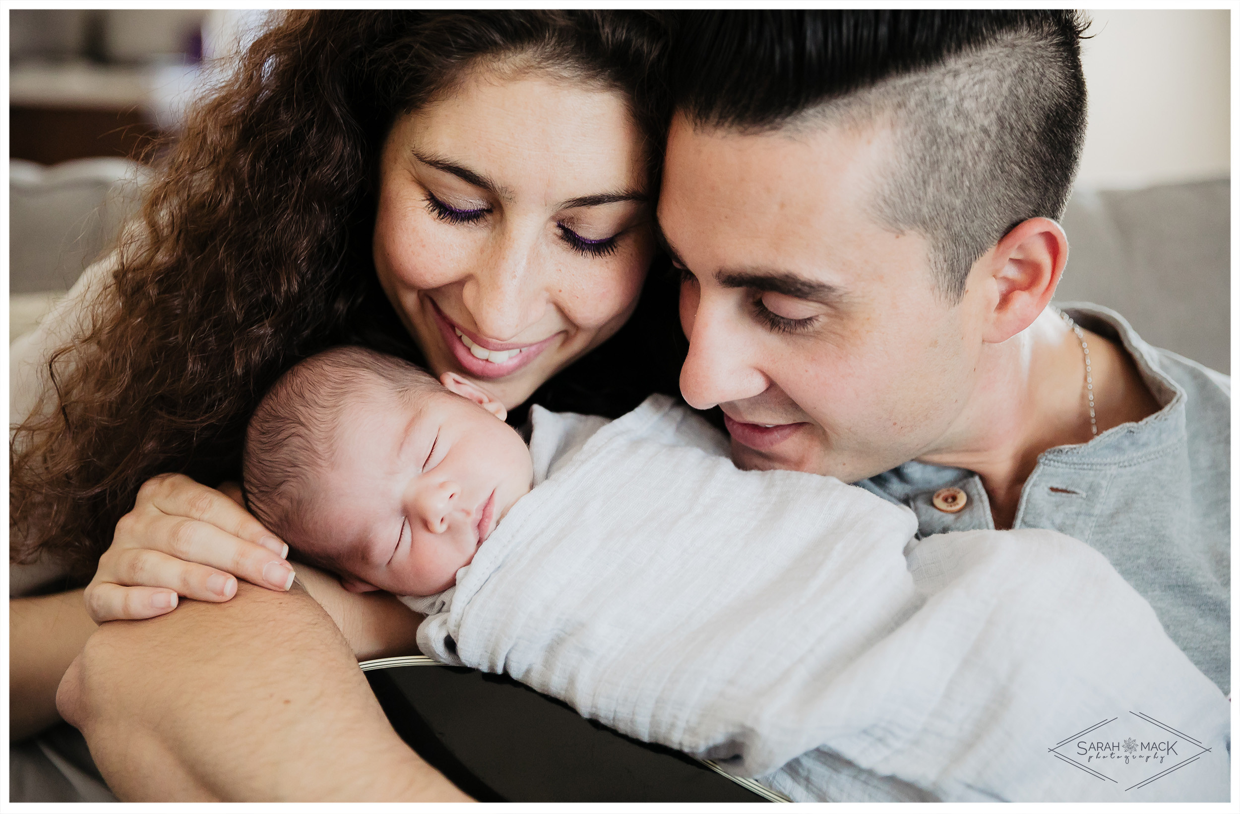 N Los Angeles Newborn Lifestyle Photography