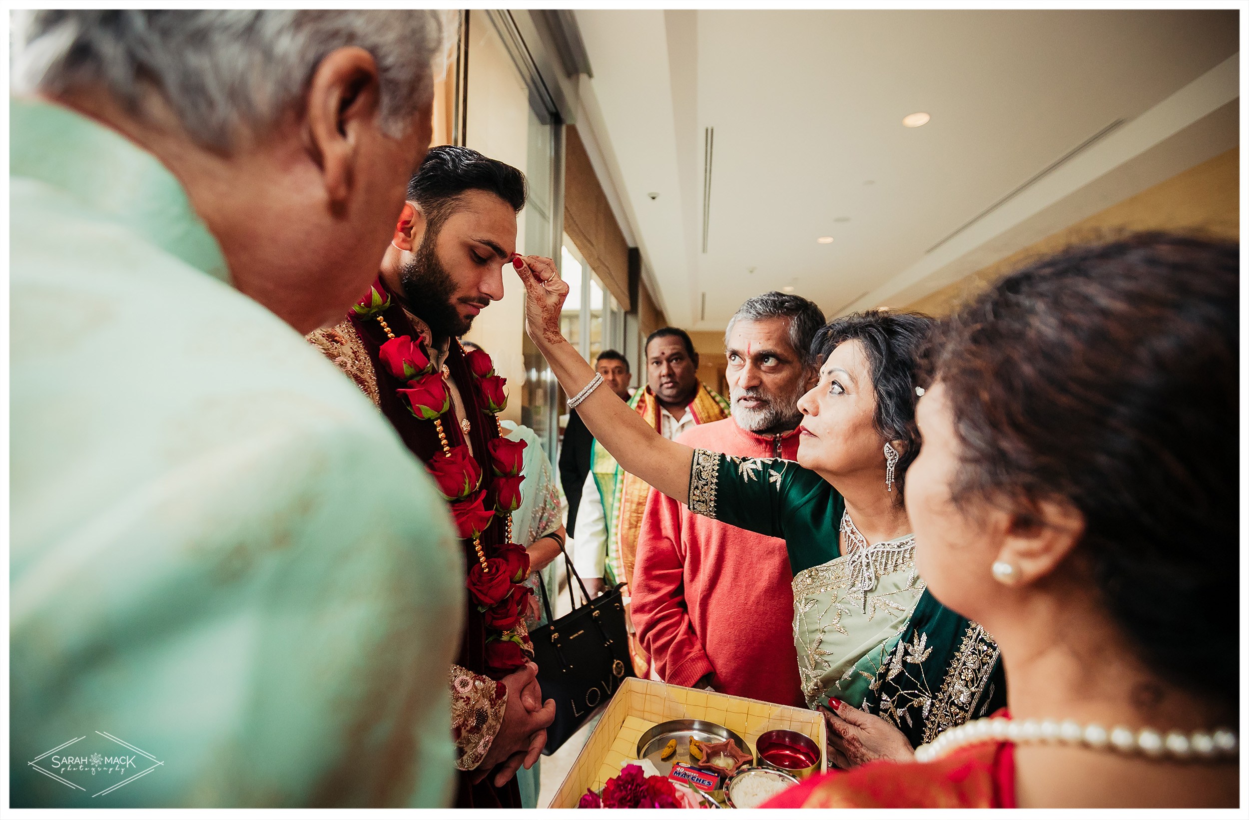 NM Fashion Island Hotel Indian Wedding Photography