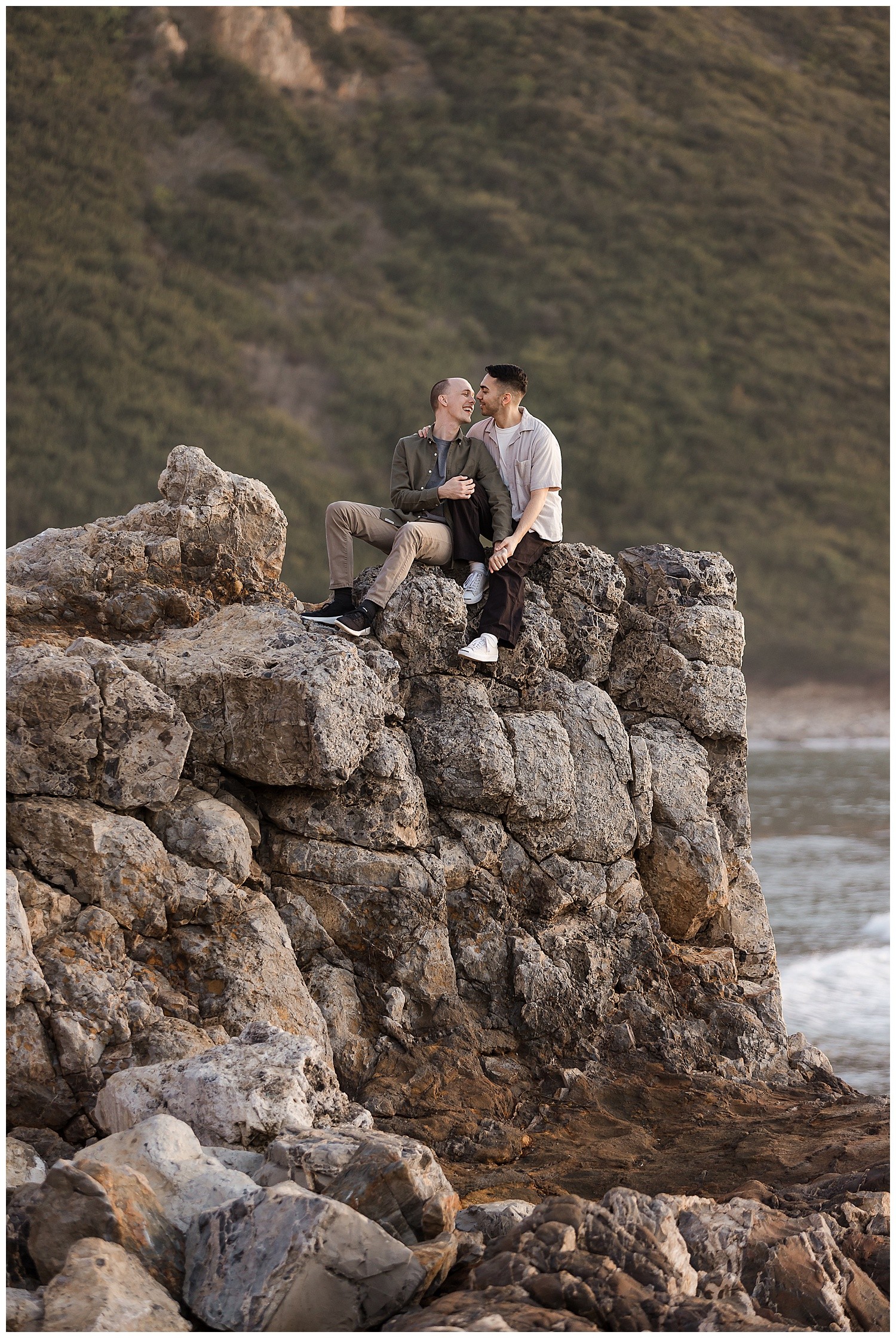 Palos Verdes Bluffs Cove Engagement Photography